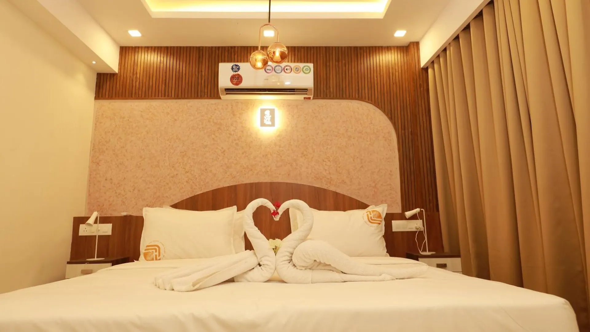 Liwa Tower Hotel & Business Center Kunnamkulam 3*,  India