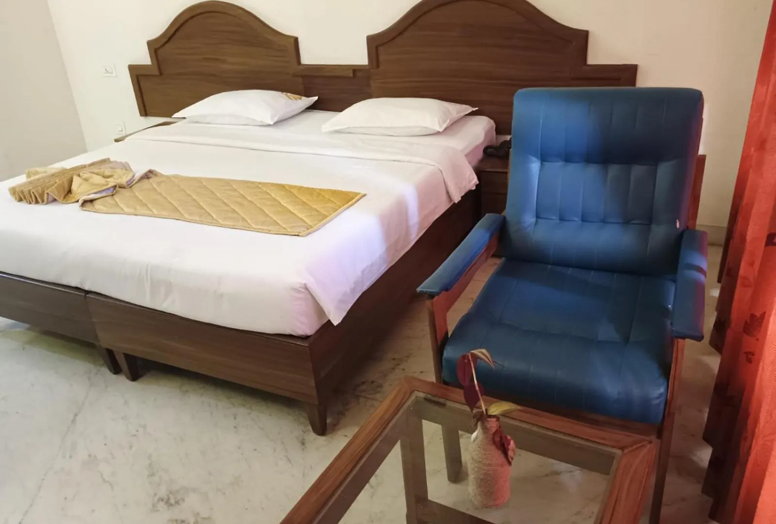 Liwa Tower Hotel & Business Center Kunnamkulam